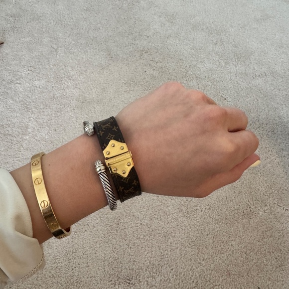 Louis Vuitton Nano Monogram Bracelet Size 17 - Picture 3 of 8